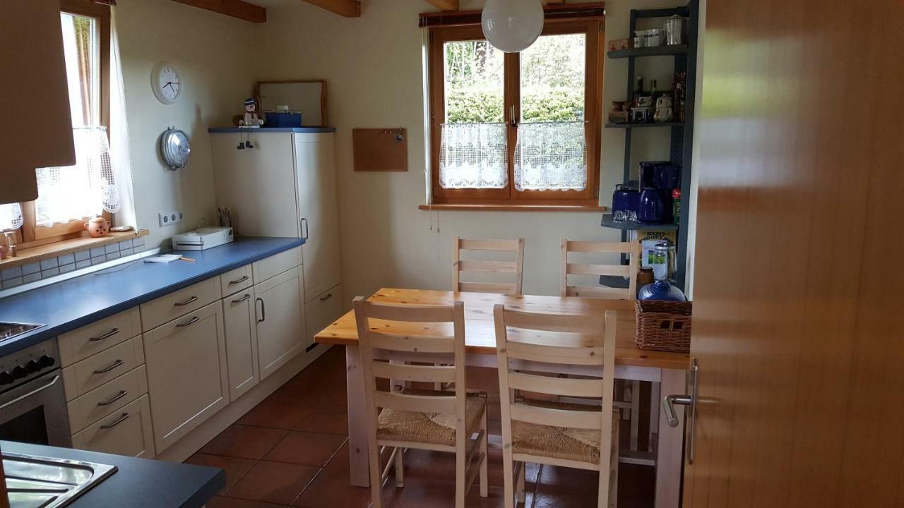 Ferienhaus Am Loeffelberghuettchen Giessubel Екстер'єр фото